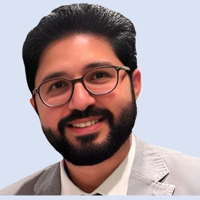 میلاد صادقی